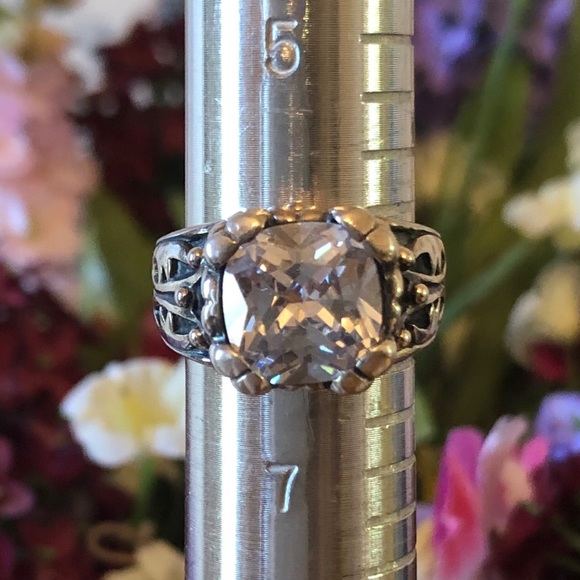Silpada Sterling Silver Cubic Zirconia Blissful Thinking Ring Size 6 - Picture 2 of 12